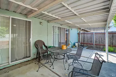 144 Monterey Drive, Vacaville, CA 95687 - Photo 23
