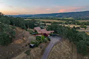 4752 Burke Hill Dr, Ukiah, CA 95482 - Photo 3