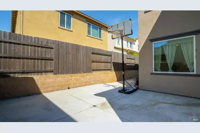 2350 Sheldon Drive, Fairfield, CA 94533 - Photo 37