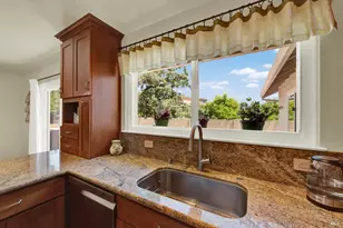 772 Lathrop St, Napa, CA 94558 - Photo 23