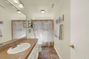 772 Lathrop St, Napa, CA 94558 - Photo 31