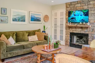 821 Rolling Hill Dr, Petaluma, CA 94954 - Photo 9