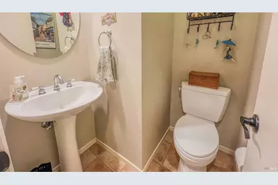 821 Rolling Hill Drive, Petaluma, CA 94954 - Photo 7