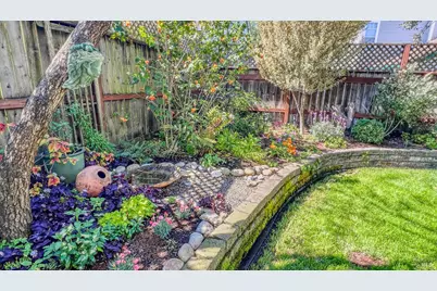 821 Rolling Hill Drive, Petaluma, CA 94954 - Photo 23