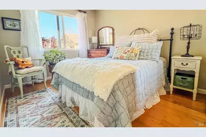 821 Rolling Hill Drive, Petaluma, CA 94954 - Photo 13