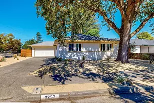 2257 Yucca St, Santa Rosa, CA 95405 - Photo 5