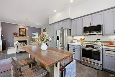 104 Village Oaks Court, Healdsburg, CA 95448 - Photo 17