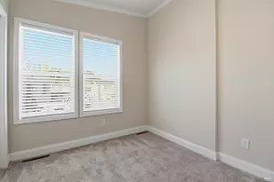 302 Floral Dr, Cotati, CA 94931 - Photo 17