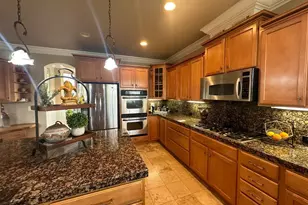 6260 Carmel Dr, Redding, CA 96003 - Photo 11