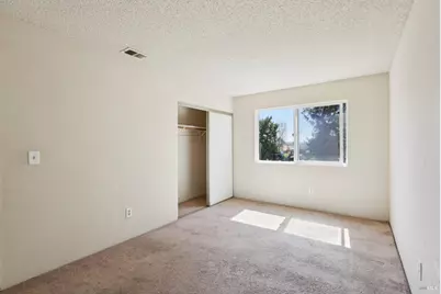 1553 Holly Avenue, Rohnert Park, CA 94928 - Photo 15