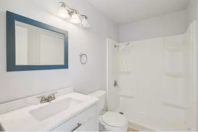 1553 Holly Avenue, Rohnert Park, CA 94928 - Photo 11