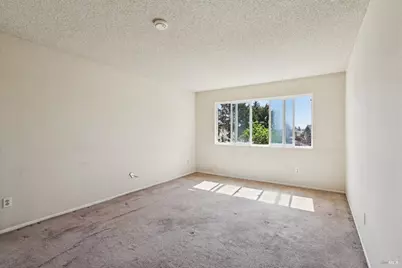 1553 Holly Avenue, Rohnert Park, CA 94928 - Photo 21