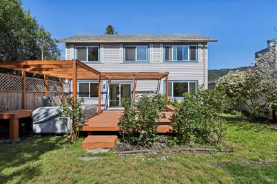 1553 Holly Avenue, Rohnert Park, CA 94928 - Photo 25