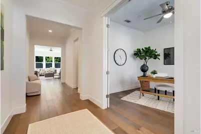 215 Pheasant Court, Napa, CA 94558 - Photo 5