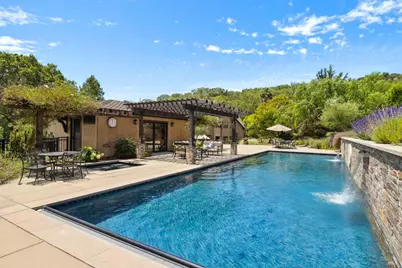 172 Pacheco Avenue, Novato, CA 94947 - Photo 5