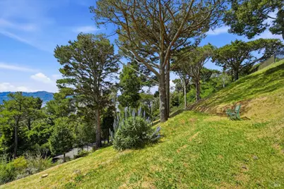 107 Mt Tiburon Road, Tiburon, CA 94920 - Photo 19