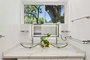 8353 W Dry Creek Rd, Healdsburg, CA 95448 - Photo 53