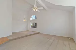 2988 Rustle Ct, Fairfield, CA 94534 - Photo 7