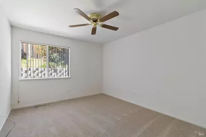 2988 Rustle Court, Fairfield, CA 94534 - Photo 23