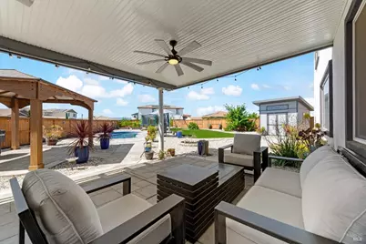 1685 Blossom Way, Dixon, CA 95620 - Photo 47