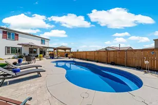 1685 Blossom Way, Dixon, CA 95620 - Photo 49