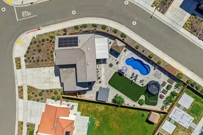 1685 Blossom Way, Dixon, CA 95620 - Photo 63