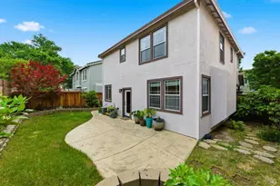 110 Chimney Rock Dr, Vacaville, CA 95687 - Photo 39