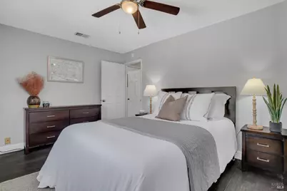 249 Baker Street, Benicia, CA 94510 - Photo 27