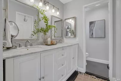 249 Baker Street, Benicia, CA 94510 - Photo 25