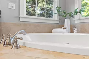 134 Moonlight Dr, Healdsburg, CA 95448 - Photo 35