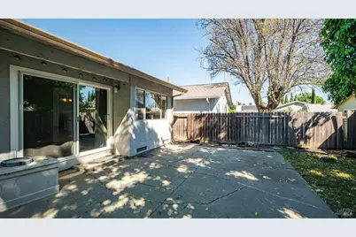 289 Belford Place, Vacaville, CA 95687 - Photo 33