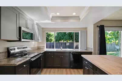 289 Belford Place, Vacaville, CA 95687 - Photo 17