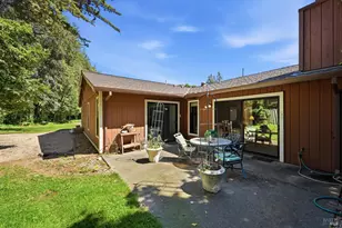 2168 Clay St, Napa, CA 94559 - Photo 11
