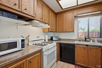 2168 Clay Street, Napa, CA 94559 - Photo 15