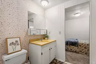 700 Gobbi St, Ukiah, CA 95482 - Photo 13