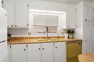 700 Gobbi St, Ukiah, CA 95482 - Photo 11