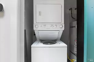 331 Keller St, Petaluma, CA 94952 - Photo 19