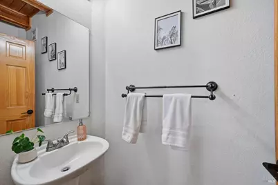 7001 Glebe Drive, Kelseyville, CA 95451 - Photo 35