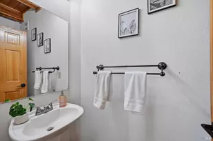 7001 Glebe Dr, Kelseyville, CA 95451 - Photo 35