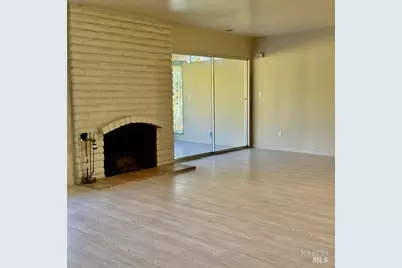 12 Glengreen Street, Santa Rosa, CA 95409 - Photo 5