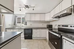 222 Del Luz Ct, Fairfield, CA 94533 - Photo 11