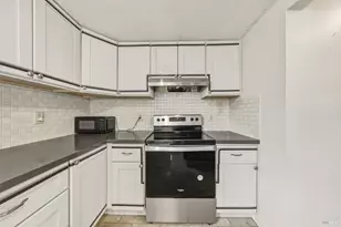 222 Del Luz Ct, Fairfield, CA 94533 - Photo 9
