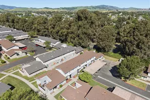 222 Del Luz Ct, Fairfield, CA 94533 - Photo 29