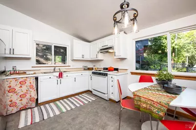 251 W End Avenue, San Rafael, CA 94901 - Photo 9