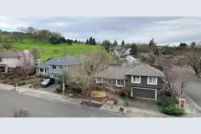 4808 Foxglove Court, Santa Rosa, CA 95405 - Photo 3