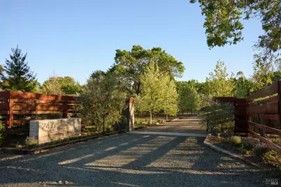 247 Fisher Lane, Sonoma, CA 95476 - Photo 3