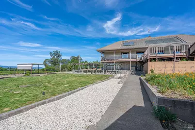 590 Pleasant Avenue, Santa Rosa, CA 95403 - Photo 31