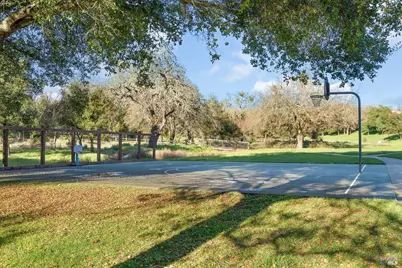 198 Valencia Way, Windsor, CA 95492 - Photo 45