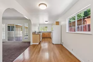 546 Pinewood Dr, San Rafael, CA 94903 - Photo 13