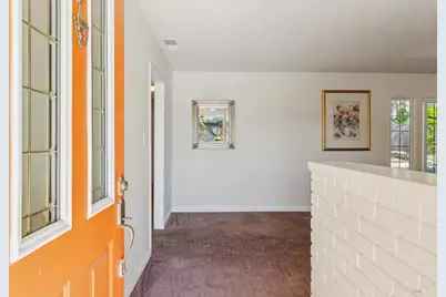 546 Pinewood Drive, San Rafael, CA 94903 - Photo 5